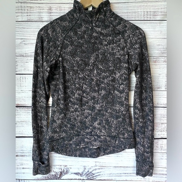 Lululemon Outrun the Elements Pullover 6 Misted Jacquard Black‎ White 1/2 Zip - Picture 2 of 8